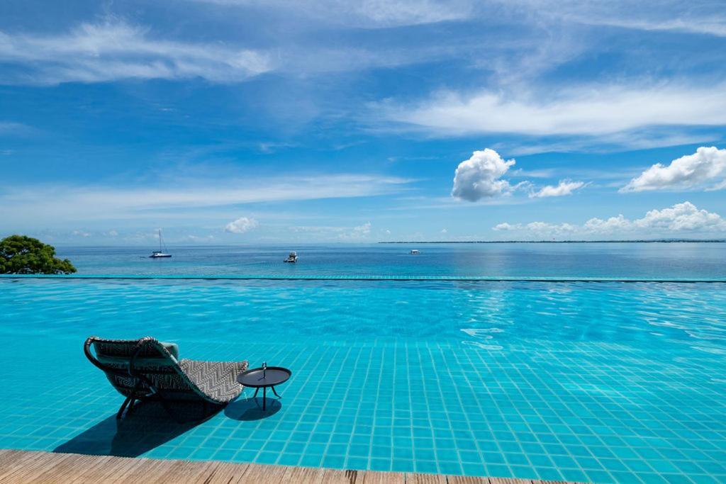 The Reef Island Resort Mactan, Cebu Lapu-Lapu City Exterior foto